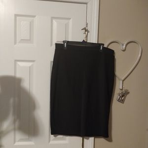 Black Apt9 skirt